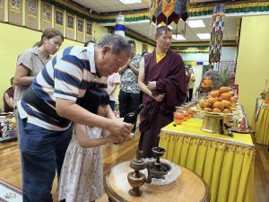 莲师财神及玛哈嘎拉法会 — Guru Rinpoche & Mahakala Puja (Day 1)